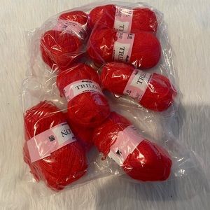 Hayfield Trilon 3-ply 8 steins Color Lipstick